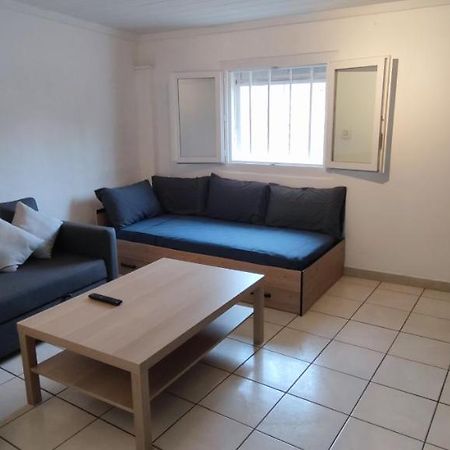Appartement 45 M² Proche Du Centre Ville Lunel  Exterior foto